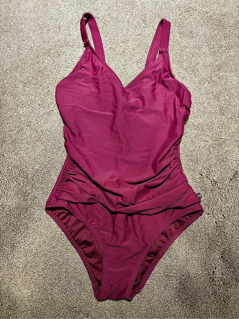 Nwot La vie en rose red one piece swimsuit size xs